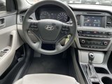 Used 2016 Hyundai Sonata SE image 5