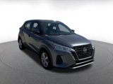 Used 2024 Nissan Kicks S image 3