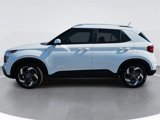 Used 2024 Hyundai Venue SEL image 6