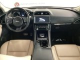 Used 2019 Jaguar F-PACE Premium image 4
