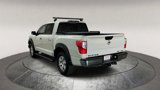 Used 2018 Nissan Titan SV image 5
