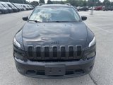 Used 2014 Jeep Cherokee Altitude w/ Comfort/Convenience Group image 3