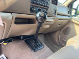 Used 2000 Ford F350 Lariat image 2