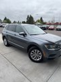 Used 2018 Volkswagen Tiguan SE w/ Panoramic Sunroof Package image 2