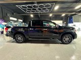 Used 2021 Nissan Titan SV w/ SV Convenience Package image 6