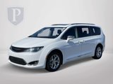 Used 2018 Chrysler Pacifica Limited image 3