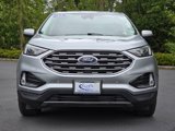 Used 2022 Ford Edge Titanium image 2
