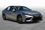 Used 2023 Toyota Camry SE image 2