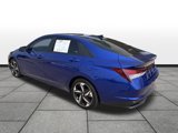 Used 2023 Hyundai Elantra SEL w/ Convenience Package image 3