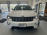 Used 2021 Jeep Grand Cherokee Laredo X image 2