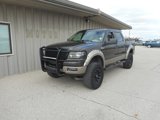Used 2005 Ford F150 XLT image 2