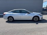 Used 2024 Nissan Altima 2.5 SV image 2
