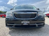 Used 2013 Chrysler Town & Country Touring image 3