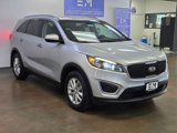 Used 2017 Kia Sorento LX w/ LX Convenience Package image 4