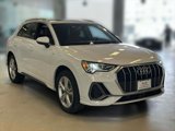 Used 2022 Audi Q3 2.0T Premium Plus w/ Premium Plus Package image 3