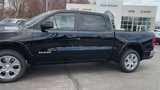 New 2025 RAM 1500 4x4 Crew Cab image 4