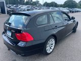 Used 2012 BMW 328i xDrive Wagon image 3