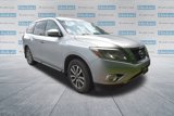 Used 2014 Nissan Pathfinder S image 2