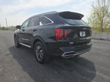 Used 2022 Kia Sorento EX image 3