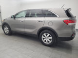 Used 2016 Kia Sorento L image 3