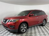 Used 2017 Nissan Pathfinder S image 4