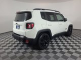 Used 2017 Jeep Renegade Altitude image 3