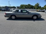 Used 2001 Ford Crown Victoria image 6