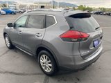 Used 2017 Nissan Rogue SV image 5