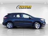 Certified 2021 Ford Edge SE image 3