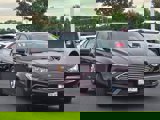 Used 2017 Ford Fusion SE w/ Fusion SE Technology Package image 3