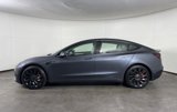 Used 2022 Tesla Model 3 Performance image 2