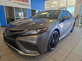 Used 2022 Toyota Camry XSE image 4