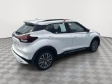 Used 2021 Nissan Kicks SR image 5