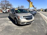 Used 2014 Chrysler Town & Country Limited w/ Luxury Group image 5