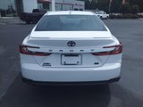 Used 2025 Toyota Camry SE image 2