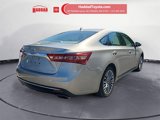 Used 2017 Toyota Avalon XLE image 5