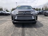 Used 2019 Toyota Highlander LE image 2