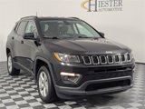Used 2020 Jeep Compass Latitude image 2
