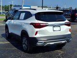 Used 2023 Kia Seltos EX image 4