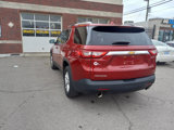 Used 2018 Chevrolet Traverse LT image 2