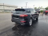 Used 2016 Porsche Cayenne S image 5