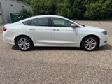 Used 2015 Chrysler 200 Limited image 2