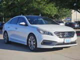 Used 2017 Hyundai Sonata Limited 2.0T image 4