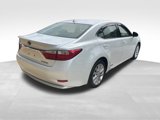Used 2013 Lexus ES 300h image 4