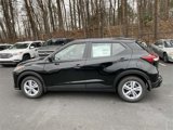 New 2024 Nissan Kicks S image 2