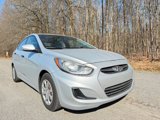 Used 2012 Hyundai Accent GLS image 6