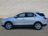 Used 2020 Chevrolet Equinox LT image 2