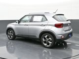 Certified 2024 Hyundai Venue SEL image 5
