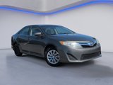 Used 2013 Toyota Camry LE image 2