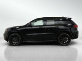 Used 2017 Jeep Grand Cherokee Altitude image 2
